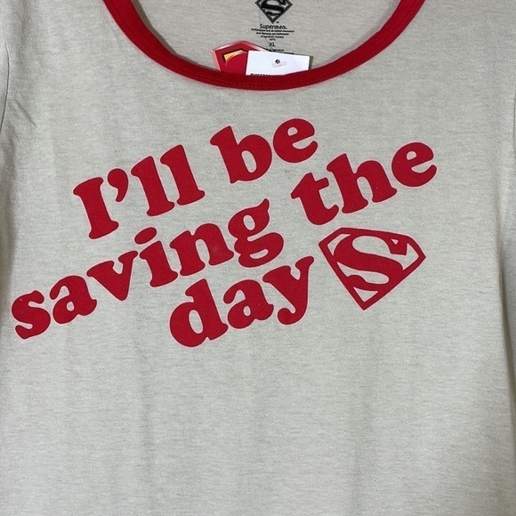 NWT. Superman DC Comics Juniors’ XL Graphic T Shirt. - Picture 5 of 6